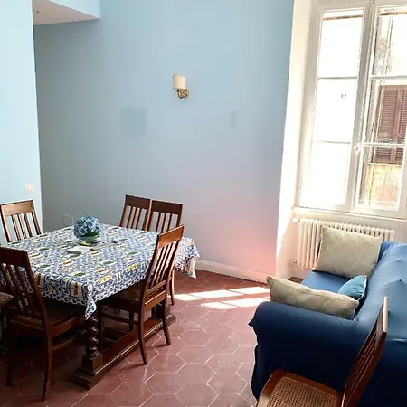 Light Charme Casa Vacanze 公寓 *